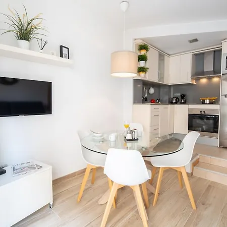 Feelathome Poblenou Apartamento