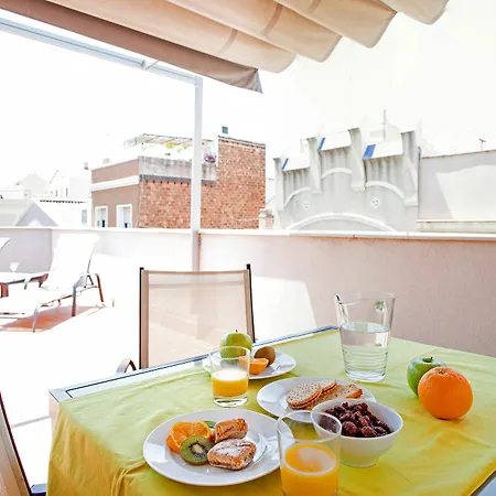 Feelathome Poblenou Apartament *